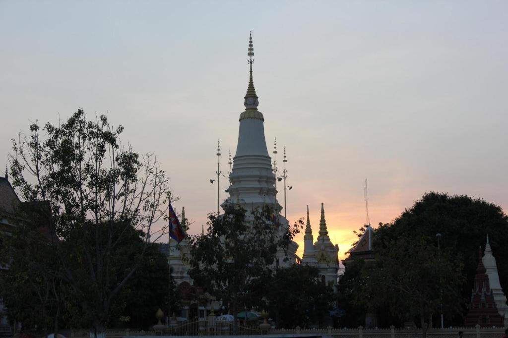 Kolab Sor Phnom Penh Hotel מראה חיצוני תמונה