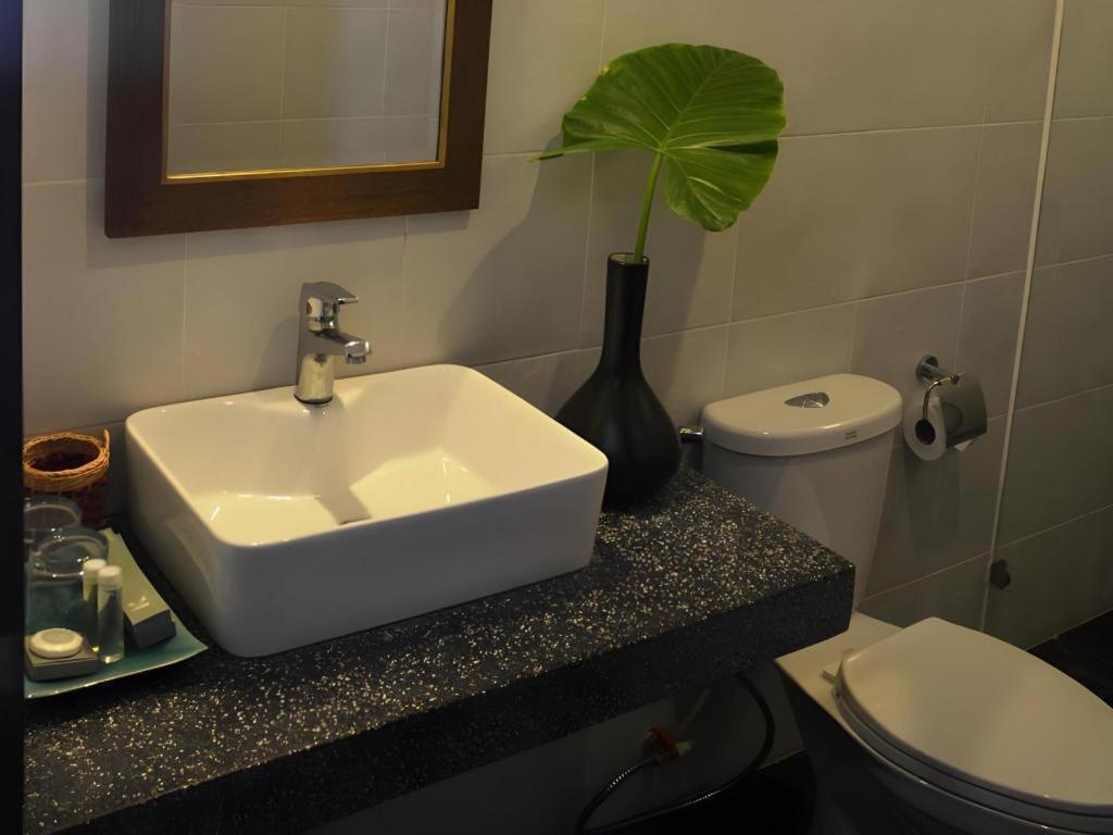Kolab Sor Phnom Penh Hotel מראה חיצוני תמונה
